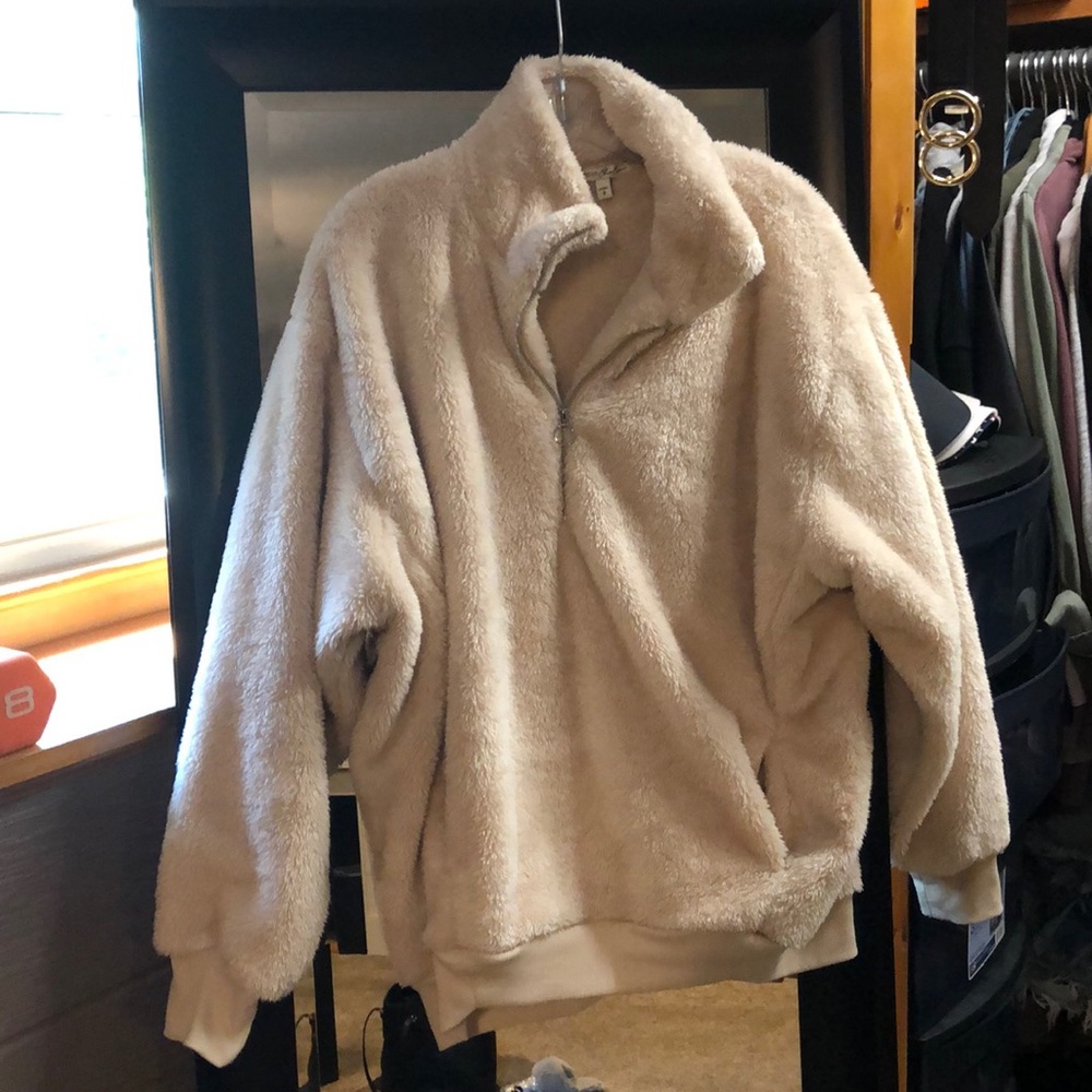 Sherpa fuzzy sweatshirt